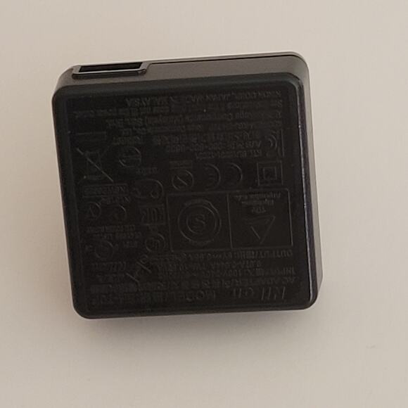 Nikon EH-70P AC Adapter Charger - Picture 2 of 11